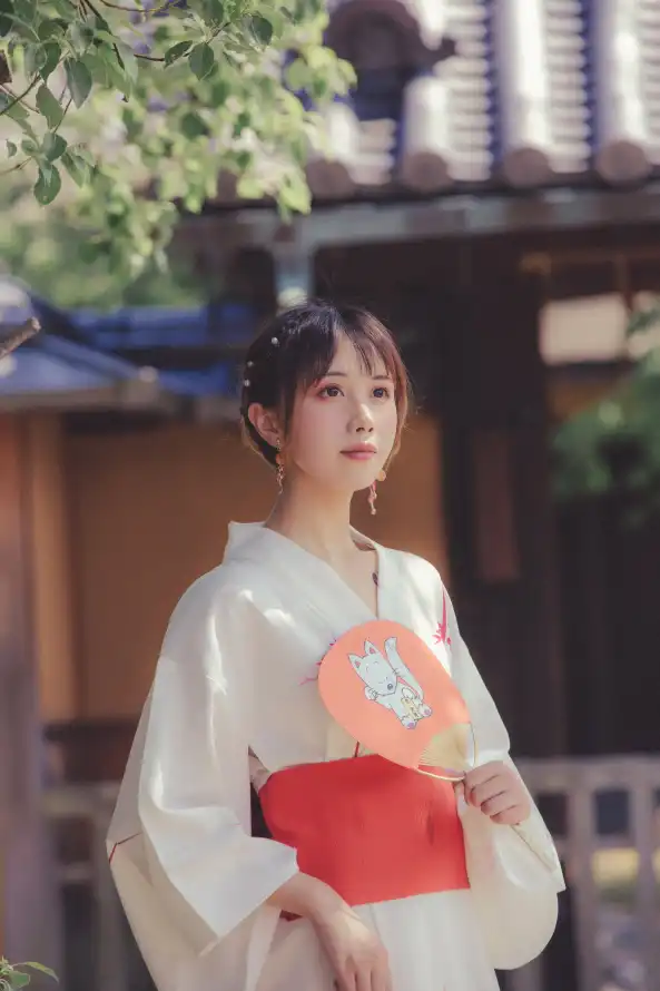 亚洲av中文无码字幕色最新_亚洲国产精品网站在线播放_久久婷婷五月综合色国产